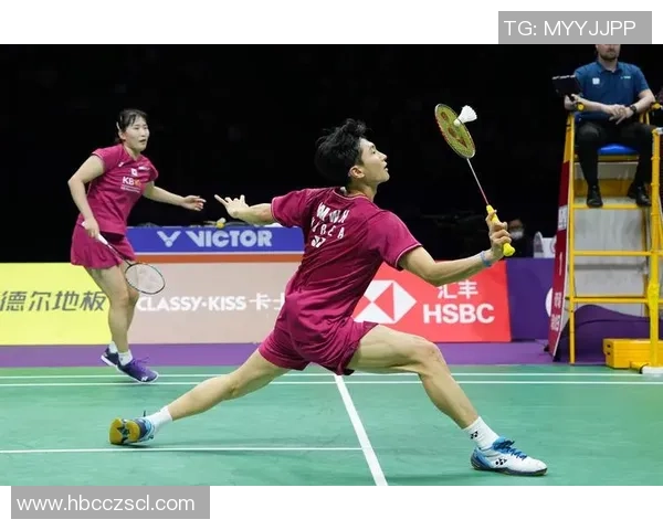 南京羽毛球队在世界杯预选赛中的默契配合与战术分析
